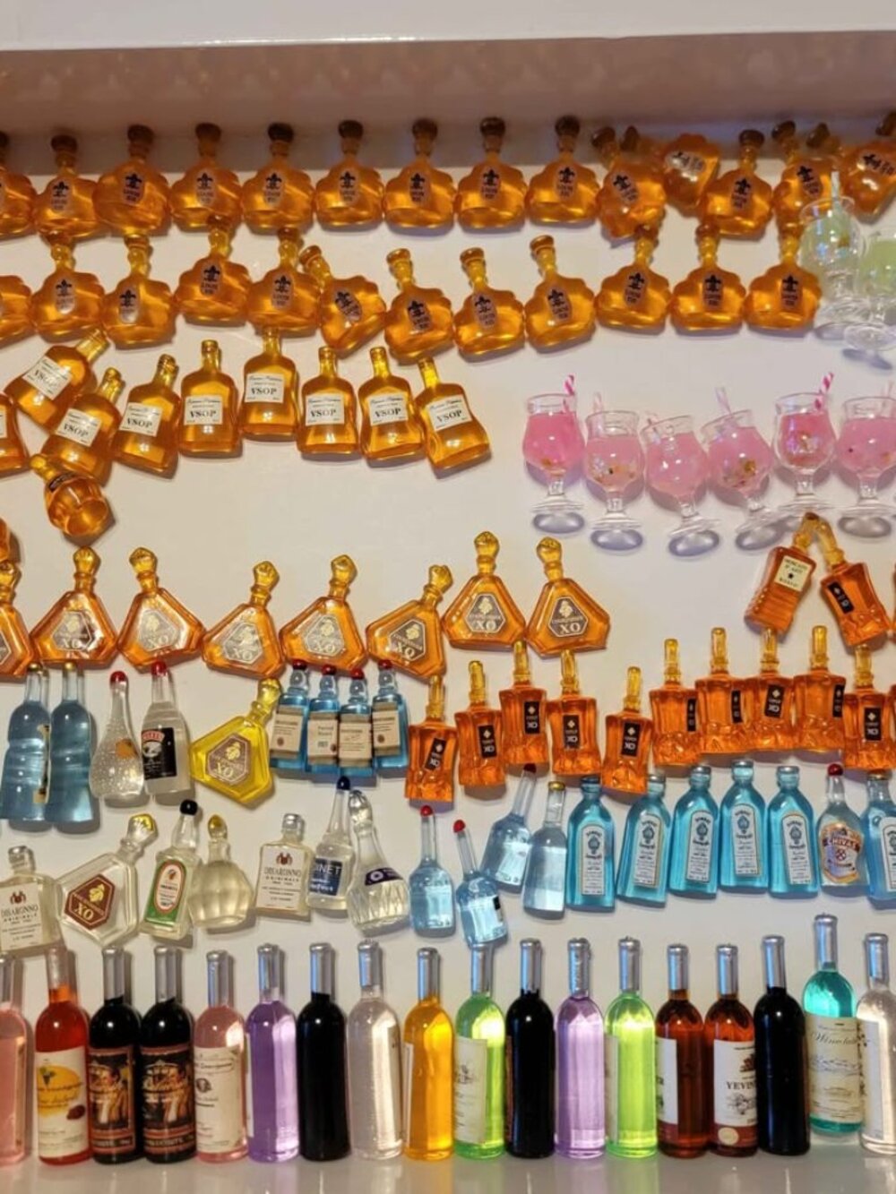 Miniature 3D Acrylic Bottles & Dollhouse Accessories for Crafting